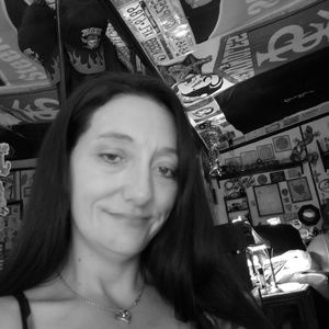 Meet your Posher, Kara